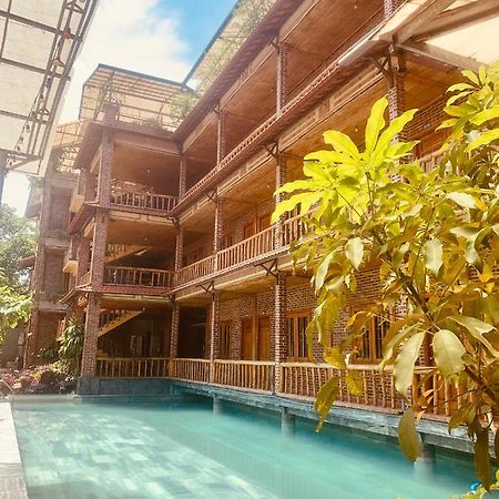 Ho Nui Dinh Hotel Ninh Binh Exterior photo