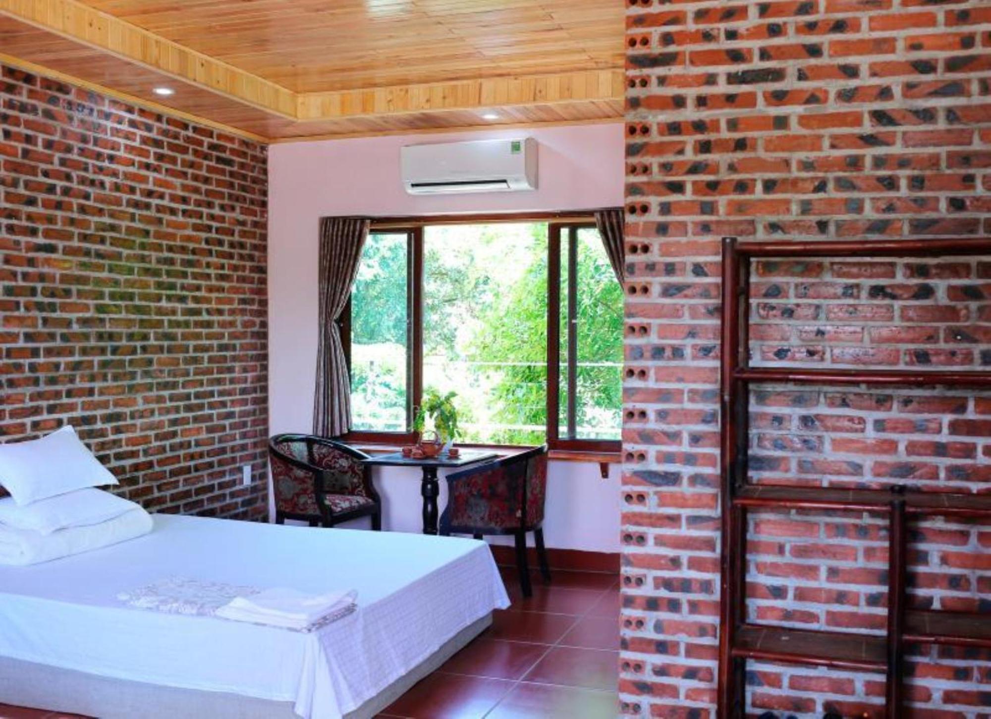 Ho Nui Dinh Hotel Ninh Binh Exterior photo