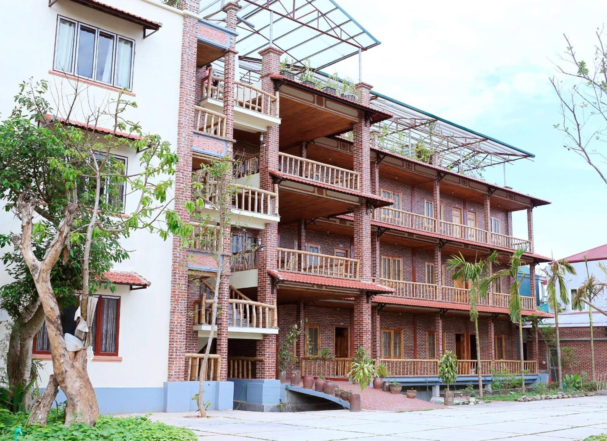 Ho Nui Dinh Hotel Ninh Binh Exterior photo
